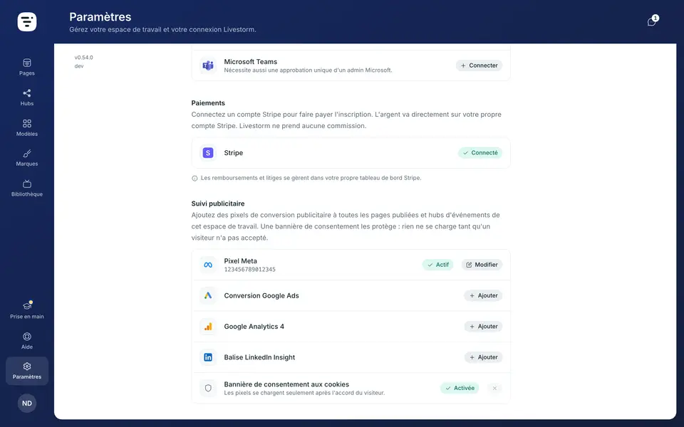 Ouvrez Paramètres → Intégrations. Tout en bas, la section « Suivi publicitaire » affiche une ligne par plateforme (Pixel Meta, Google Ads, GA4 et balise LinkedIn Insight), puis la bannière de consentement. Une plateforme configurée affiche son identifiant et l’étiquette « Actif » : ici, le Pixel Meta est déjà en place.